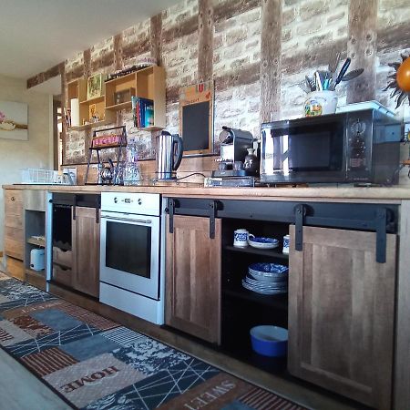 Coinches Logement De Charme מראה חיצוני תמונה